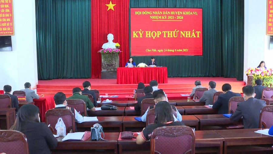 Quang cảnh kỳ họp lần thứ nhất, HĐND huyện Chư Pah khóa VI, nhiệm kỳ 2021-2026. Ảnh: Nam An