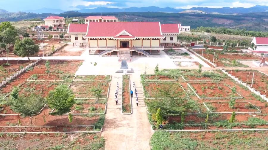  Khu lưu niệm Anh hùng Wừu (xã Đak Sơ Mei, huyện Đak Đoa). Ảnh: Minh Lý