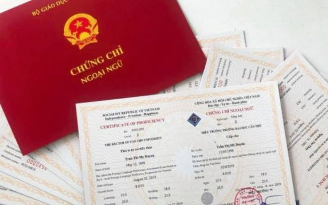 Chính thức bỏ chứng chỉ ngoại ngữ, tin học với công chức hành chính - Ảnh minh hoạ Chính thức bỏ chứng chỉ ngoại ngữ, tin học với công chức hành chính - Ảnh minh hoạ