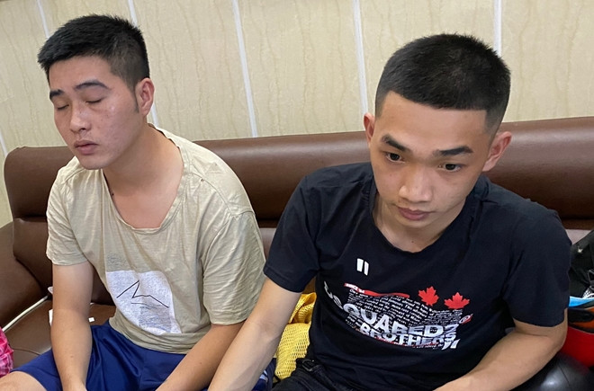  Hai đối tượng Đỗ Ngọc Tùng và Huỳnh Công Dương tại thời điểm bị bắt giữ