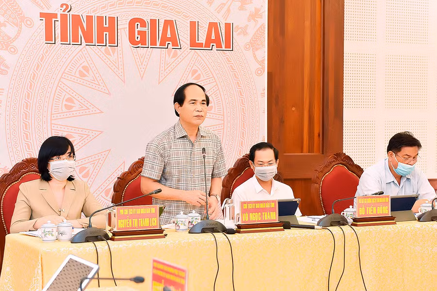  Chủ tịch UBND tỉnh Võ Ngọc Thành phát biểu tại hội nghị. Ảnh: Đức Thụy