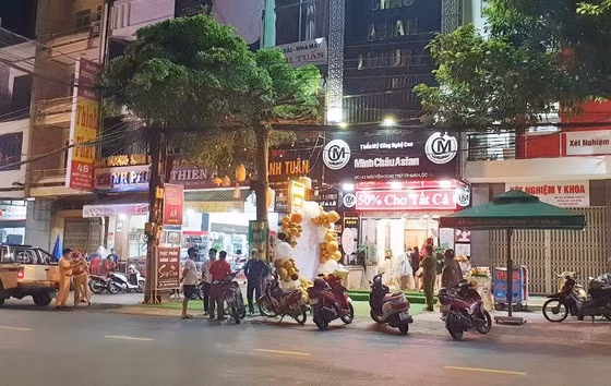 Cơ sở thẩm mỹ viện Minh Châu Asian bị thu hồi giấy phép do vi phạm các quy định phòng, chống dịch