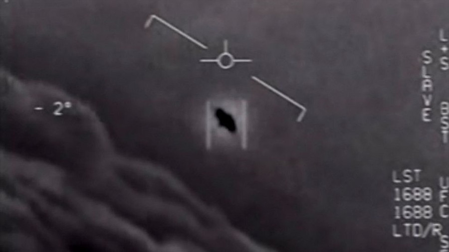 Hình ảnh về UFO được Hải quân Mỹ công bố ngày 28.4.2020. Ảnh: AFP Hình ảnh về UFO được Hải quân Mỹ công bố ngày 28.4.2020. Ảnh: AFP