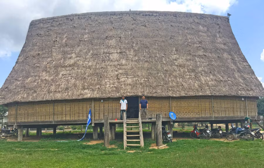 Nhà rông làng Kon Băh (xã Hà Tây, huyện Chư Păh). Ảnh: R’Ô Hok