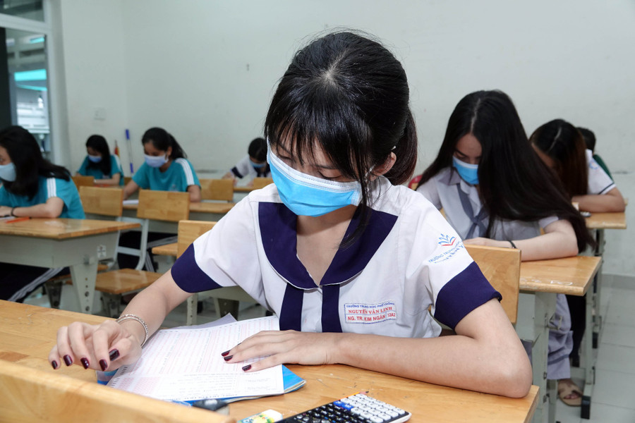 Thí sinh tham dự kỳ thi tốt nghiệp THPT năm 2020 - Ảnh: Đào Ngọc Thạch Thí sinh tham dự kỳ thi tốt nghiệp THPT năm 2020 - Ảnh: Đào Ngọc Thạch