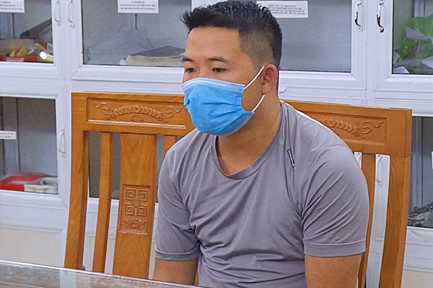 Nguyễn Quốc Thỏa tại cơ quan công an. Ảnh: Công an tỉnh Bắc Ninh.