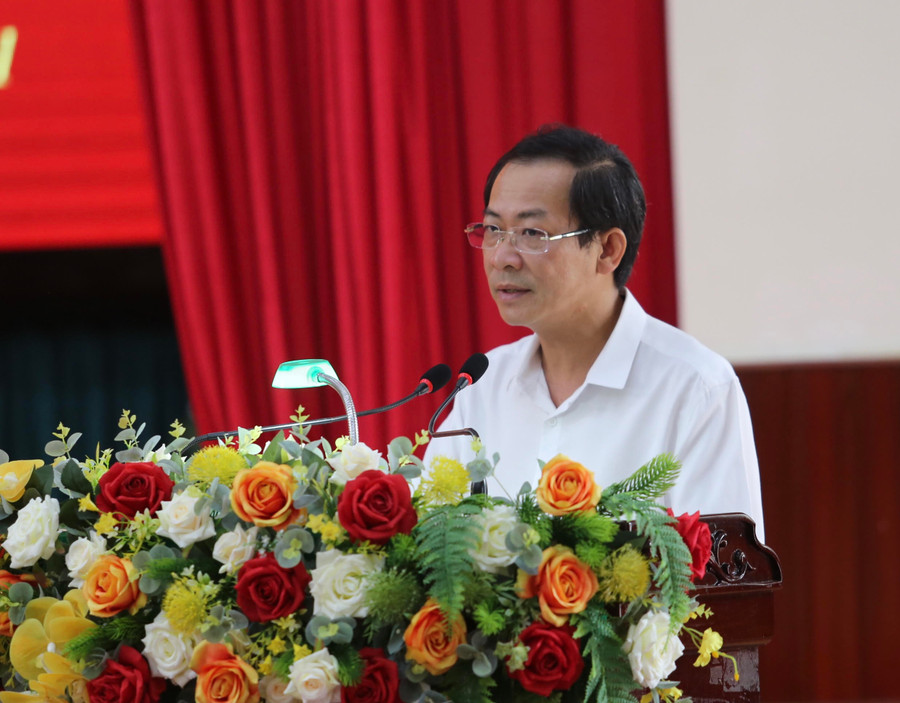 Phát biểu tại lễ công bố, đồng chí Đỗ Tiến Đông đã chúc mừng tập thể lãnh đạo và cán bộ chiến sĩ của đơn vị.