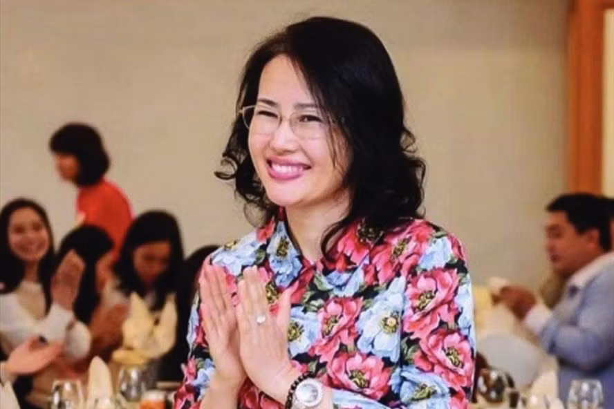  Hoàng Thị Thuý Nga - nguyên Chủ tịch Công ty NSJ, đơn vị đã trúng các gói thầu về y tế, giáo dục ở nhiều địa phương.