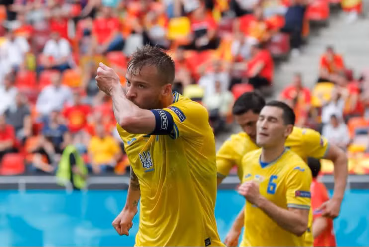 Ukraine là đội bóng may mắn vào vòng 1/8 nhưng đủ khả năng gây khó khăn cho Thụy Điển. Ảnh: UEFA