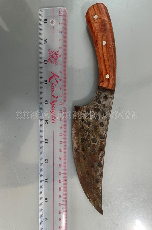  Hung khí bị thu giữ (ảnh C.A.Đ.N)