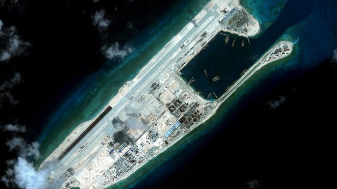 Đá Chữ Thập thuộc quần đảo Trường Sa của Việt Nam. Ảnh: Reuters  Đá Chữ Thập thuộc quần đảo Trường Sa của Việt Nam. Ảnh: Reuters