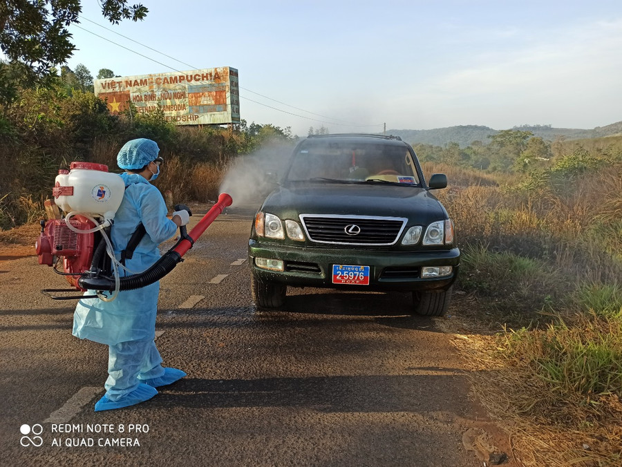 Kiểm dịch y tế tại cửa khẩu ở huyện Tuy Đức (Đắk Nông)