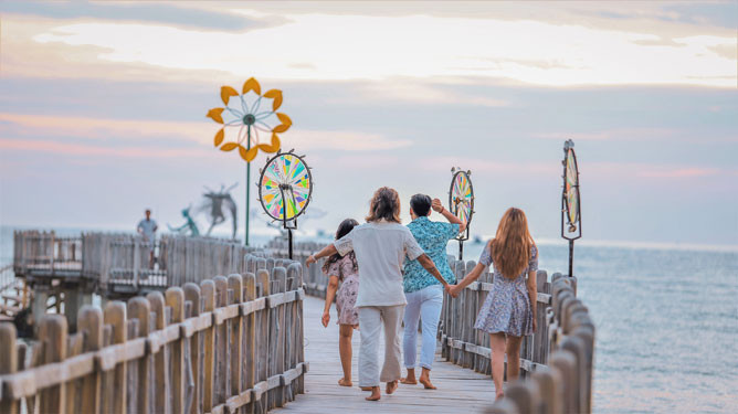 Hòn Thơm (Phú Quốc) sở hữu nhiều bãi tắm đẹp .Ảnh: LAM GIANG