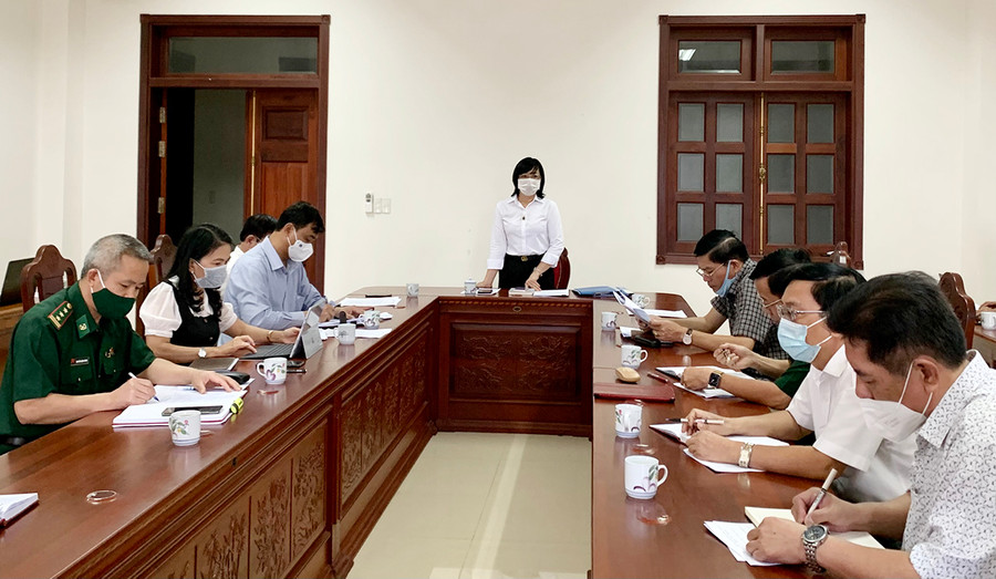 Phó Chủ tịch UBND tỉnh Nguyễn Thị Thanh Lịch phát biểu tại cuộc họp. Ảnh: Như Nguyện Phó Chủ tịch UBND tỉnh Nguyễn Thị Thanh Lịch phát biểu tại cuộc họp. Ảnh: Như Nguyện