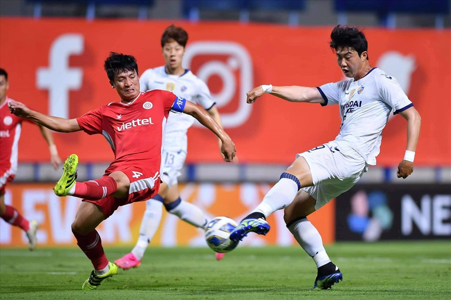Viettel trong trận đấu ra quân với Ulsan Hyundai. Ảnh: Viettel FC Viettel trong trận đấu ra quân với Ulsan Hyundai. Ảnh: Viettel FC