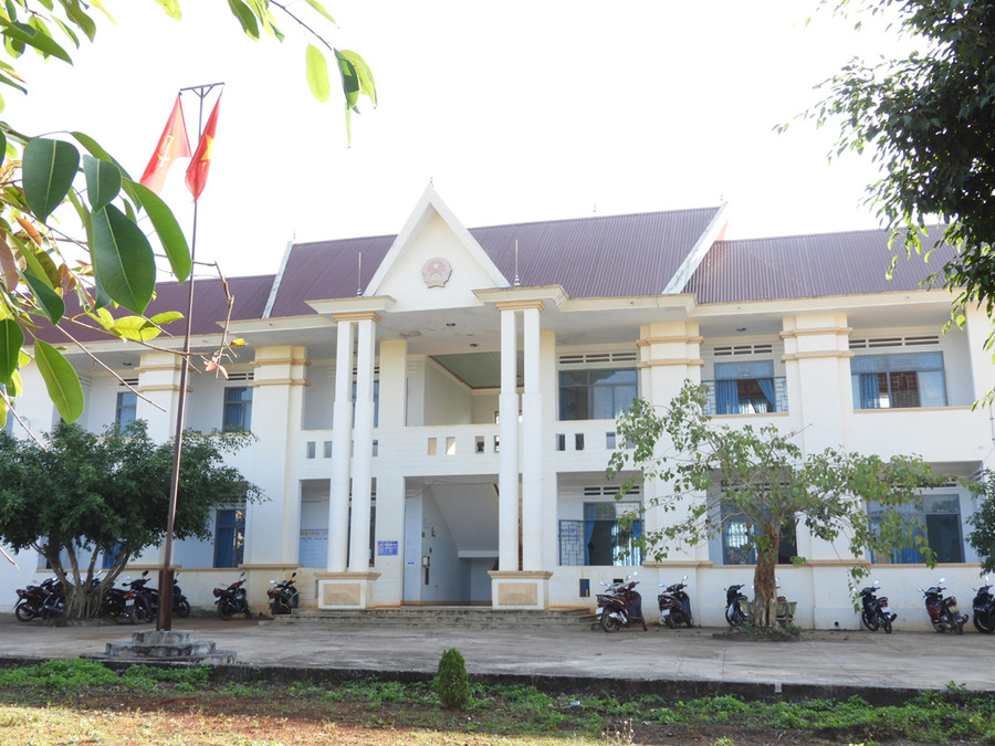 Trụ sở UBND xã Ia Nan (huyện Đức Cơ). Ảnh: Thanh Nhật Trụ sở xã Ia Nan huyện Đức Cơ. Ảnh: Thanh Nhật