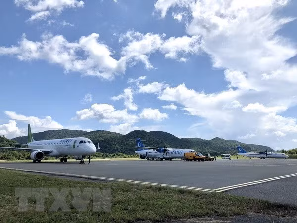 Sân bay Côn Đảo. (Ảnh: Đoàn Mạnh Dương/TTXVN) Sân bay Côn Đảo. (Ảnh: Đoàn Mạnh Dương/TTXVN)