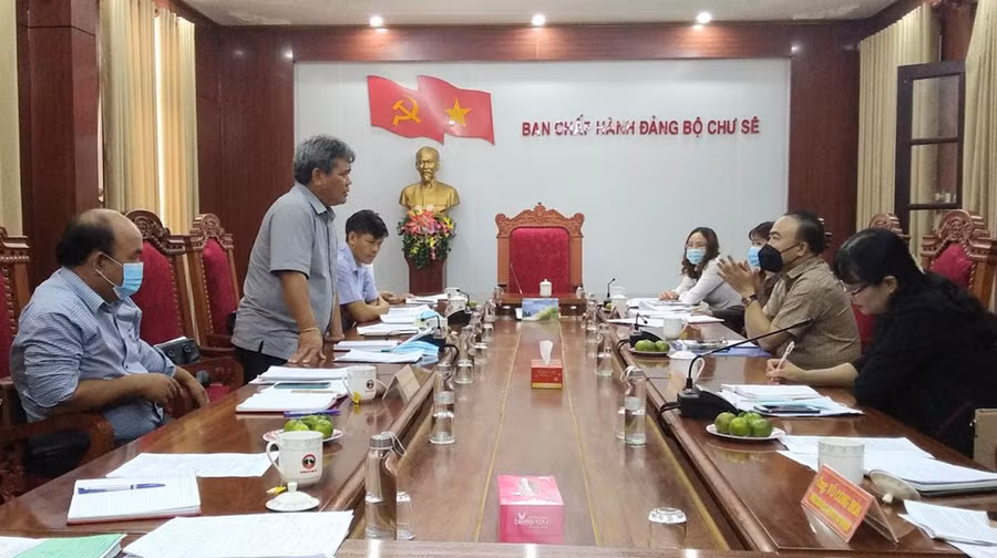  Chủ tịch Ủy ban MTTQ Việt Nam tỉnh Hồ Văn Điềm phát biểu tại buổi làm việc. Ảnh: Lê Đại