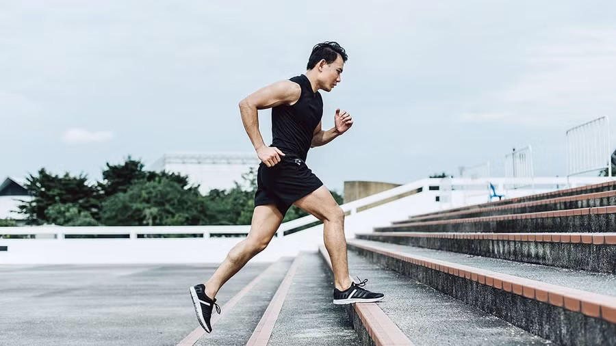  Tập thể dục cường độ cao làm tăng nguy cơ đau tim - ẢNH: SHUTTERSTOCK