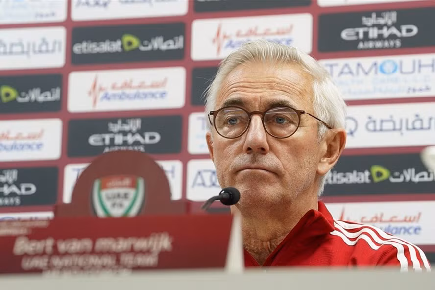  Huấn luyện viên Bert Van Marwijk. Ảnh: UAEFA
