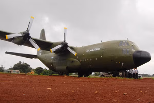 Chiếc máy bay này đã trực tiếp tham chiến tại chiến trường Khe Sanh-Tà Cơn cách đây gần 40 năm. Ảnh: Tư liệu.