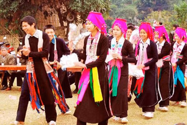 Hội cầu may của người Dao.