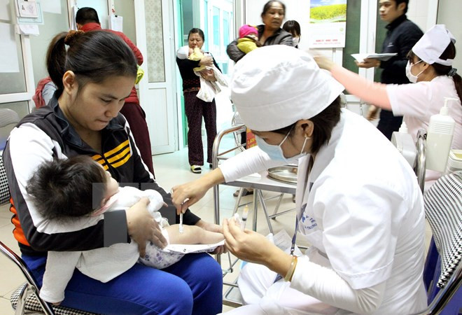 Cần đưa trẻ đi tiêm chủng đầy đủ để phòng, tránh dịch bệnh bạch hầu. Cần đưa trẻ đi tiêm chủng đầy đủ để phòng, tránh dịch bệnh bạch hầu.