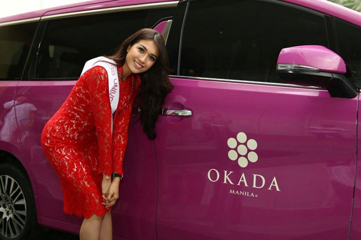 Hiện tại, ban tổ chức Miss Universe vẫn còn chờ thí sinh di chuyển từ các nước đến đầy đủ. Do đó, các người đẹp hầu hết chỉ tham gia những buổi giao lưu khởi động thân mật. 3