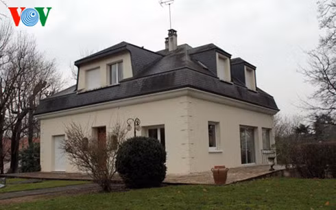 Ngôi nhà tại Verriere le Buisson nơi bà Nguyễn Thị Bình và một số thành viên đoàn đàm phán từng ở.