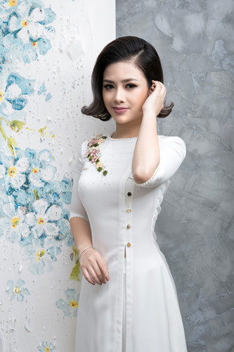 Chính vì vậy mà Dương Hoàng Yến không bỏ qua xu hướng hiện đại này.