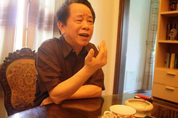 Chuyên gia Nguyễn Trần Bạt.