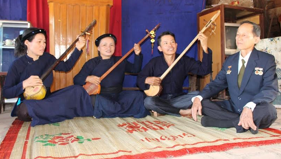 Các dân tộc anh em sinh sống tại xã Ia Lâu vẫn giữ gìn bản sắc dân hóa của mình trong mối đoàn kết cộng đồng. Ảnh: H.T Các dân tộc anh em sinh sống tại xã Ia Lâu vẫn giữ gìn bản sắc dân hóa của mình trong mối đoàn kết cộng đồng. Ảnh: H.T