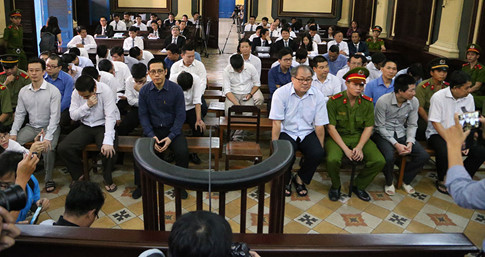 Các bị cáo tại phiên tòa.