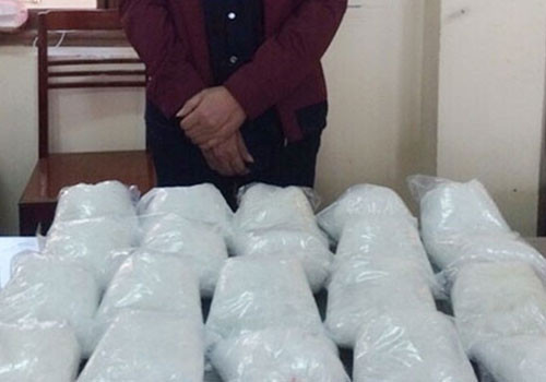 Số ma túy đá bị cảnh sát thu giữ. Số ma tuý đá bị cảnh sát thu giữ.