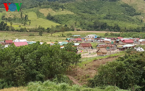 Làng Brang trên vùng tái định cư.