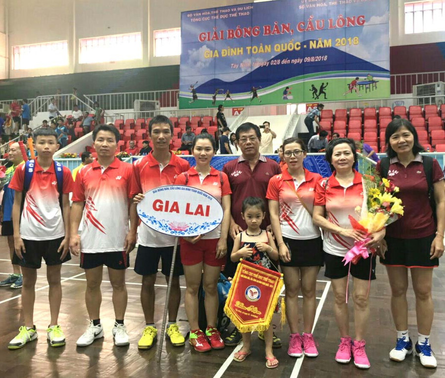 Đoàn VĐV Gia Lai tham dự Giải Bóng bàn, cầu lông gia đình toàn quốc năm 2018. Ảnh: Minh Vỹ