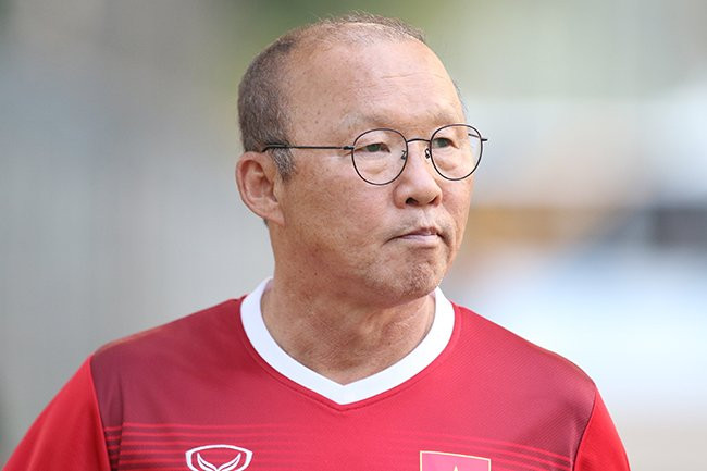 HLV Park Hang Seo tỏ ra tự tin khi nói về đối thủ...