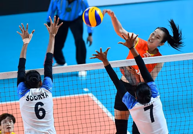 Thanh Thúy tiếp tục là tay đập ghi nhiều điểm nhất bên phía Việt Nam. Ảnh: AVC.