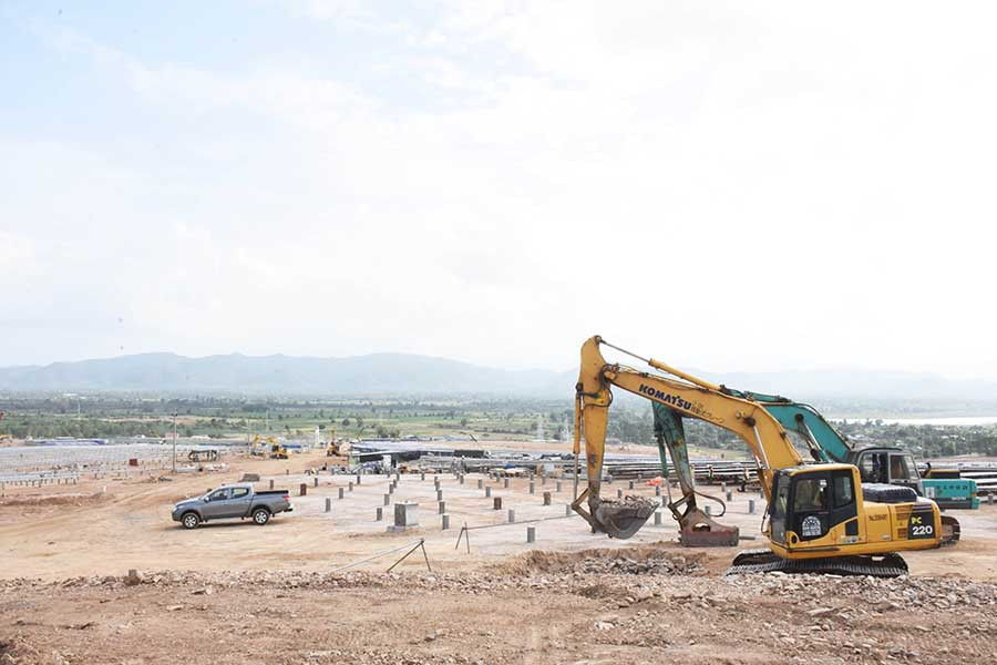 Đến thời điểm hiện tại, tiến độ thi công Dự án nhà máy điện mặt trời Krông Pa đã hoàn thành trên 70%