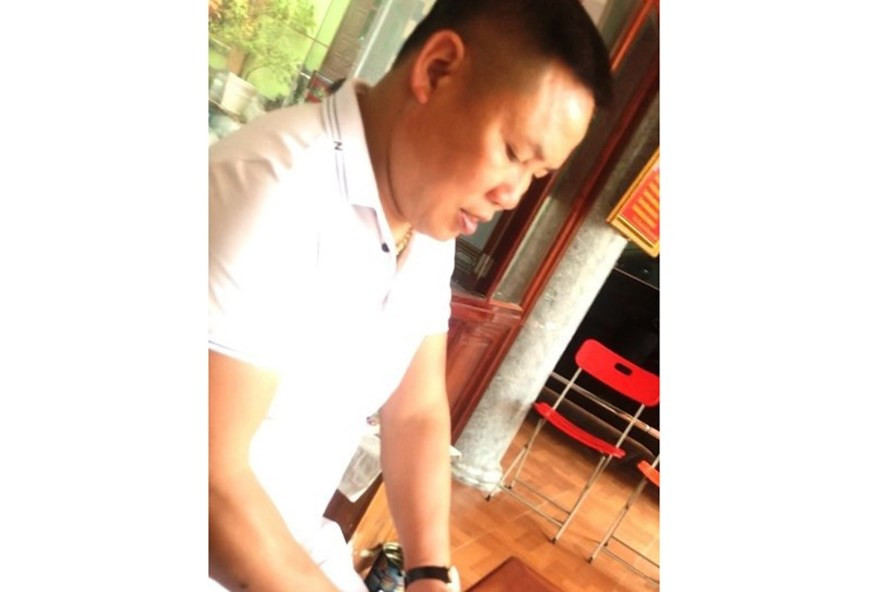 Chân dung ông lang tự phong Bần Tức Phú.