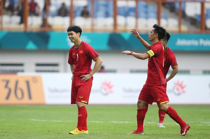 Ghi bàn vào lưới Nepal là cách để Công Phượng tìm lại tự tin sau hai pha đá hỏng phạt đền ở trận ra quân. Ảnh: Lâm Thỏa.