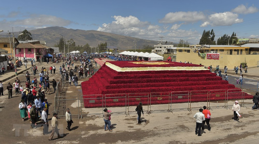  Thành quả tuyệt mỹ của 1.500 người.