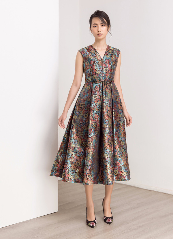 Thanh Thủy theo đuổi phong cách thanh lịch, kín đáo. Cô được đồng nghiệp, khán giả quý mến vì hoạt động nghệ thuật nghiêm túc, không gây chú ý bằng scandal. Thanh Thủy theo đuổi phong cách thanh lịch, kín đáo. Cô được đồng nghiệp, khán giả quý mến vì hoạt động nghệ thuật nghiêm túc, không gây chú ý bằng scandal.