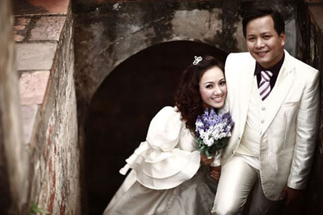 Năm 2010 Hoài Anh lên xe hoa và sinh con gái đầu lòng tên là Kỳ Uyên. Việc dạy con của Hoài Anh cũng rất được các bà mẹ bỉm sữa ngưỡng mộ với quan điểm dạy con là phải rèn cho con tính tự lập, trò chuyện tâm tình với con để bé hiểu chứ không phải áp đặt.