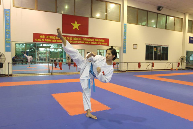 Nếu đoạt HCV ASIAD, võ sỹ karate Nguyễn Thị Ngoan sẽ được nhận khoản tiền lớn Nếu đoạt HCV ASIAD, võ sỹ karate Nguyễn Thị Ngoan sẽ được nhận khoản tiền lớn