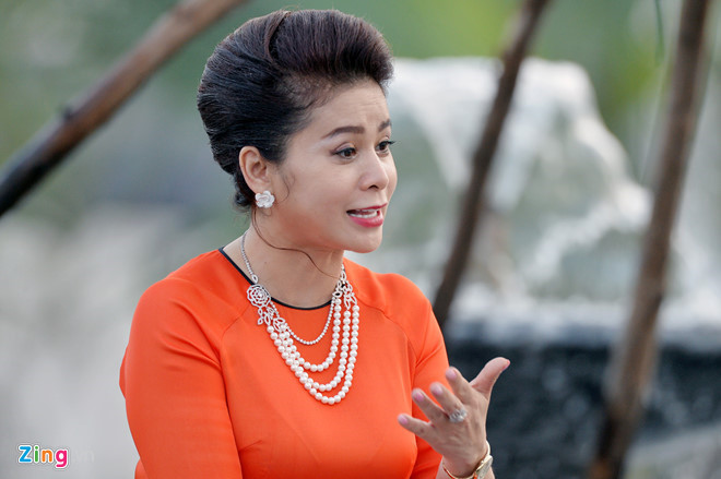 Bà Thảo bị ông Vũ tố cáo sử dụng sai 15 con dấu bị đánh cấp, gây nhiều thiệt hại cho Trung Nguyên. Ảnh: Hoàng Hà. Bà Thảo bị ông Vũ tố cáo sử dụng sai 15 con dấu bị đánh cấp, gây nhiều thiệt hại cho Trung Nguyên. Ảnh: Hoàng Hà.