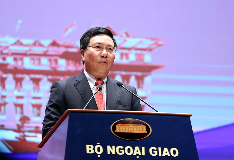 Phó Thủ tướng Phạm Bình Minh: Hội nhập quốc tế vừa phải đi vào 