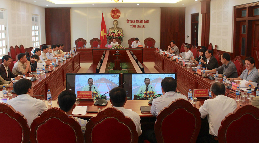 Quang cảnh Hội nghị tại đầu cầu tỉnh Gia Lai. Ảnh: Hồng Thi Quang cảnh Hội nghị tại đầu cầu tỉnh Gia Lai. Ảnh: Hồng Thi