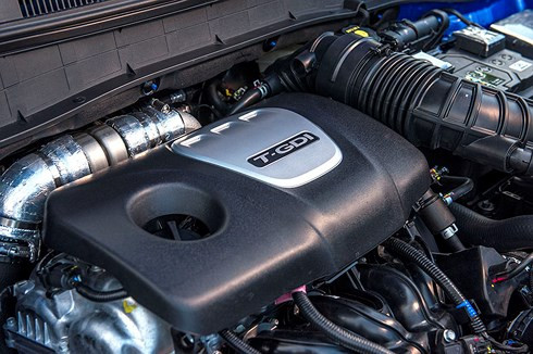 Tại Việt Nam, Hyundai Kona được Hyundai Thành CEng phone phối với mức 615 triệu đồng, 675 triệu đồng và 725 triệu đồng, tương ứng với ba phiên bản 2.0 AT, 2.0 AT đặc biệt và 1.6 Turbo.