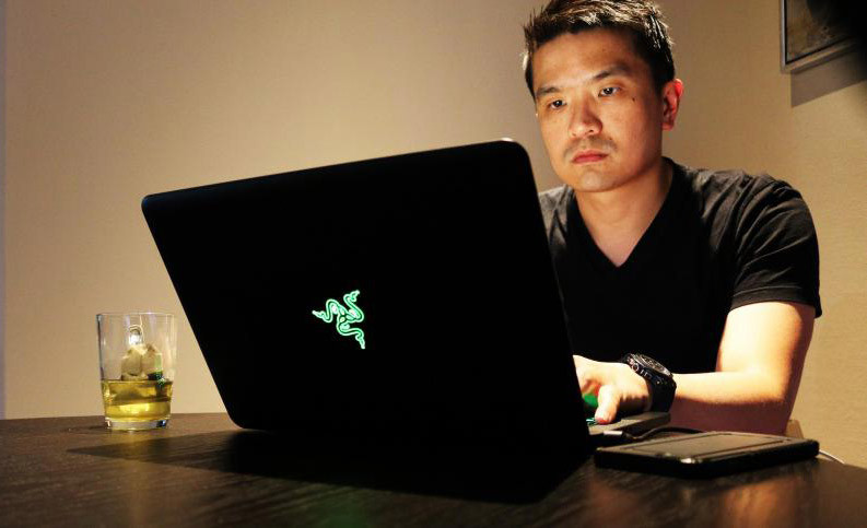 Min-Liang Tan, 40 tuổi, là một game thủ nổi tiếng trong ngành giải trí Esport. Ảnh: CNBC.  Min-Liang Tan, 40 tuổi, là một game thủ nổi tiếng trong ngành giải trí Esport. Ảnh: CNBC.